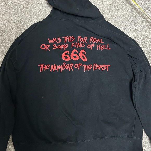 VINTAGE Iron Maiden Number of the beast Zip up hoodie - Picture 3 of 7